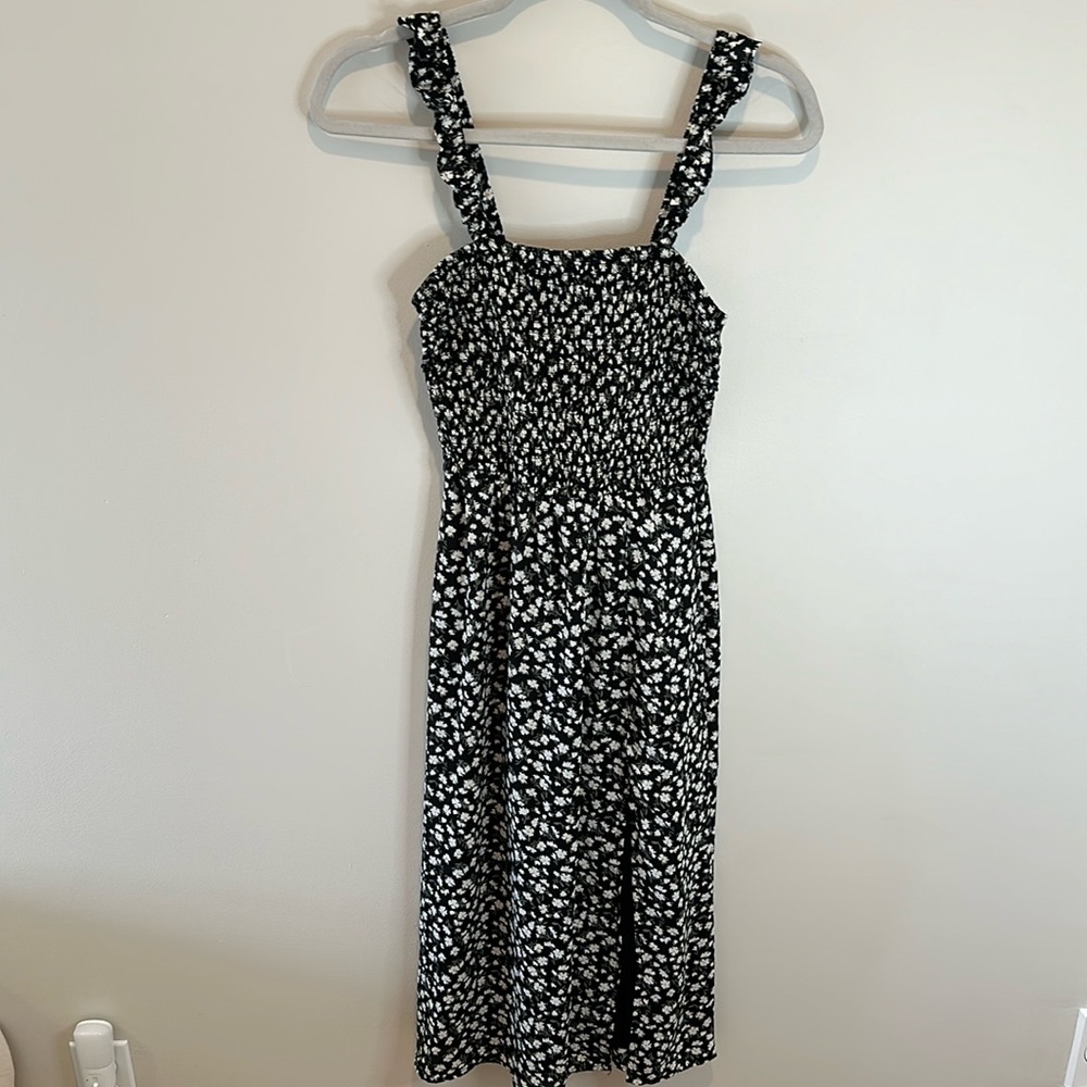 Abercrombie Midi Smocked Black Daisy Dress—Size Small
